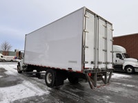 2018 Freightliner M2 106 Ryder Stock ID: 755606 Transmission Type/Speed: AUTO 6 Engine: DIESEL B6.7... (image 7)