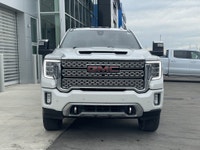AMVIC Licensed Dealer GMC Premium Infotainment w/ Navigation | Duramax 6.6L V8 Turbo-Diesel | Techno... (image 1)