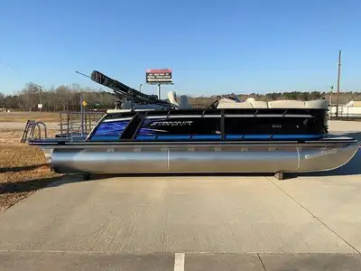 2026 Starcraft SLS Q DH | Yamaha Vmax 200 Upgraded HMX PACKAGE Carbon / Blue Performance Tritoon Und...