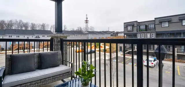 2bedroom house for rent in kitchener in Ontario in Canada - Image 2
