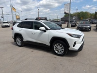 2021 Toyota RAV4 LE AWD Dependable, fuel-efficient, and ready for Manitoba roads, this 2021 Toyota R... (image 9)