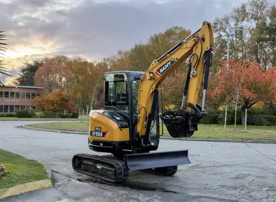 2023 Sany SY35U Excavator Hydraulic Thumb Cleanup Bucket Overall Vehicle Measurements 21 Foot 9in. (...