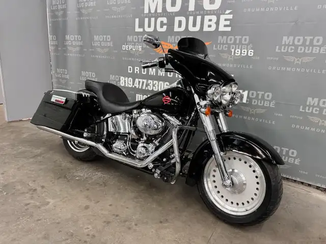 2008 Harley-Davidson FLSTF Fat Boy in Street, Cruisers & Choppers in Drummondville - Image 3