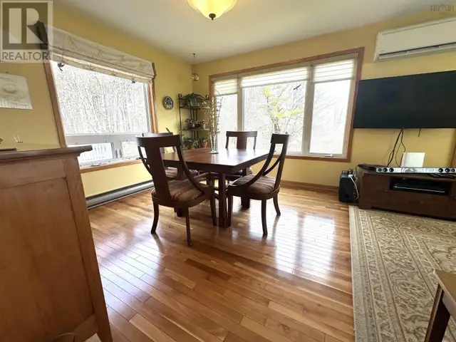 46 Old Falls Road Liverpool, Nova Scotia in Houses for Sale in Bridgewater - Image 9