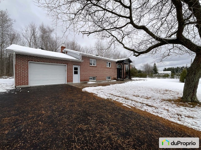 $585,000 - Bungalow for sale in St-Cyrille-De-Wendover — photo 2