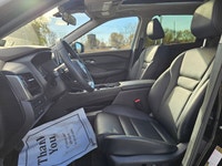 Dominate the road in style with this stunning 2023 NISSAN ROGUE AWD SV MIDNIGHT EDITION, boasting a... (image 7)