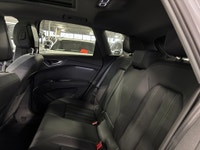**SPRING SPECIAL!** FULLY ELECTRIC, FEATURING : QUATTRO AWD, PANORAMIC ROOF, MULTI DRIVE MODES, HIGH... (image 7)