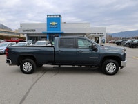 2020 Chevrolet Silverado 3500HD LT Crew Cab Long Box 4WD Built for serious capability and long-lasti... (image 3)