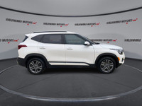 This Kia Seltos has a strong 2.0 L/122 engine powering this Variable transmission. Sunroof, Leather... (image 8)