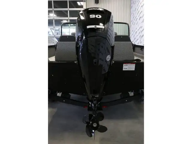 2025 Lund 1650 Rebel XL Sport + MERCURY 90 HP & Remorque in Powerboats & Motorboats in Laurentides - Image 17