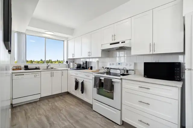 Shannon Tower - 3 Bedroom Apartment for Rent in Long Term Rentals in Downtown-West End - Image 9