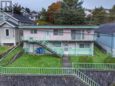 * PREC - Personal Real Estate Corporation. A well constructed rock wall elevates this property from...
