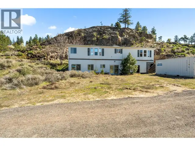 138 SALIKEN Drive Penticton, British Columbia in Houses for Sale in Penticton - Image 12