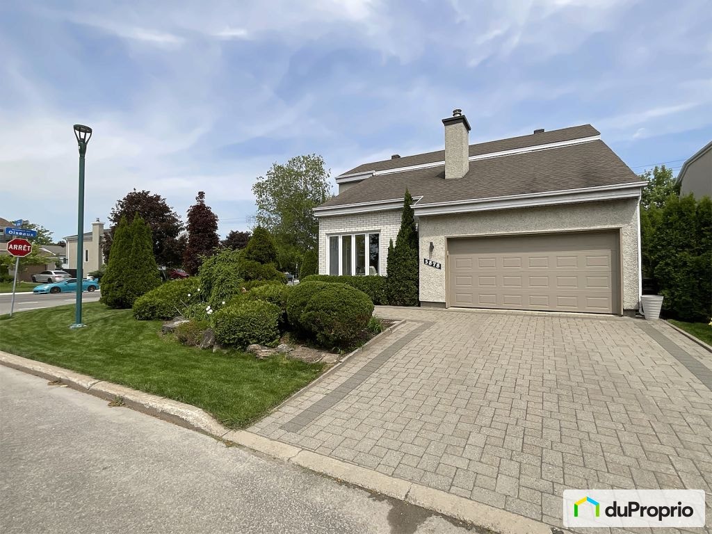 $1,049,000 - 2 Storey for sale in Ste-Rose — photo 1