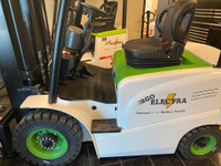 Go Electra FB25 5000LB CAP Electric Forklift