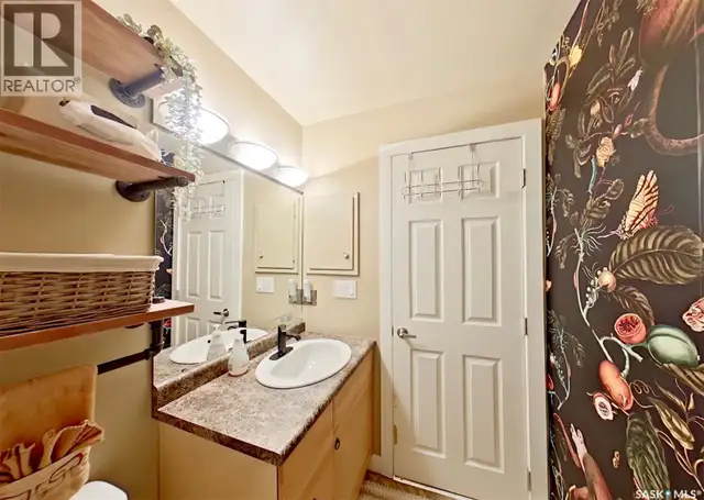 2 2358 Rae STREET Regina, Saskatchewan in Condos for Sale in Regina - Image 13
