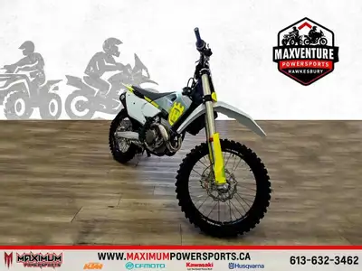 2024 Husqvarna FC 350 La Husqvarna FC 350 2024 offre l’équilibre parfait entre l’agilité d’une 250 e...