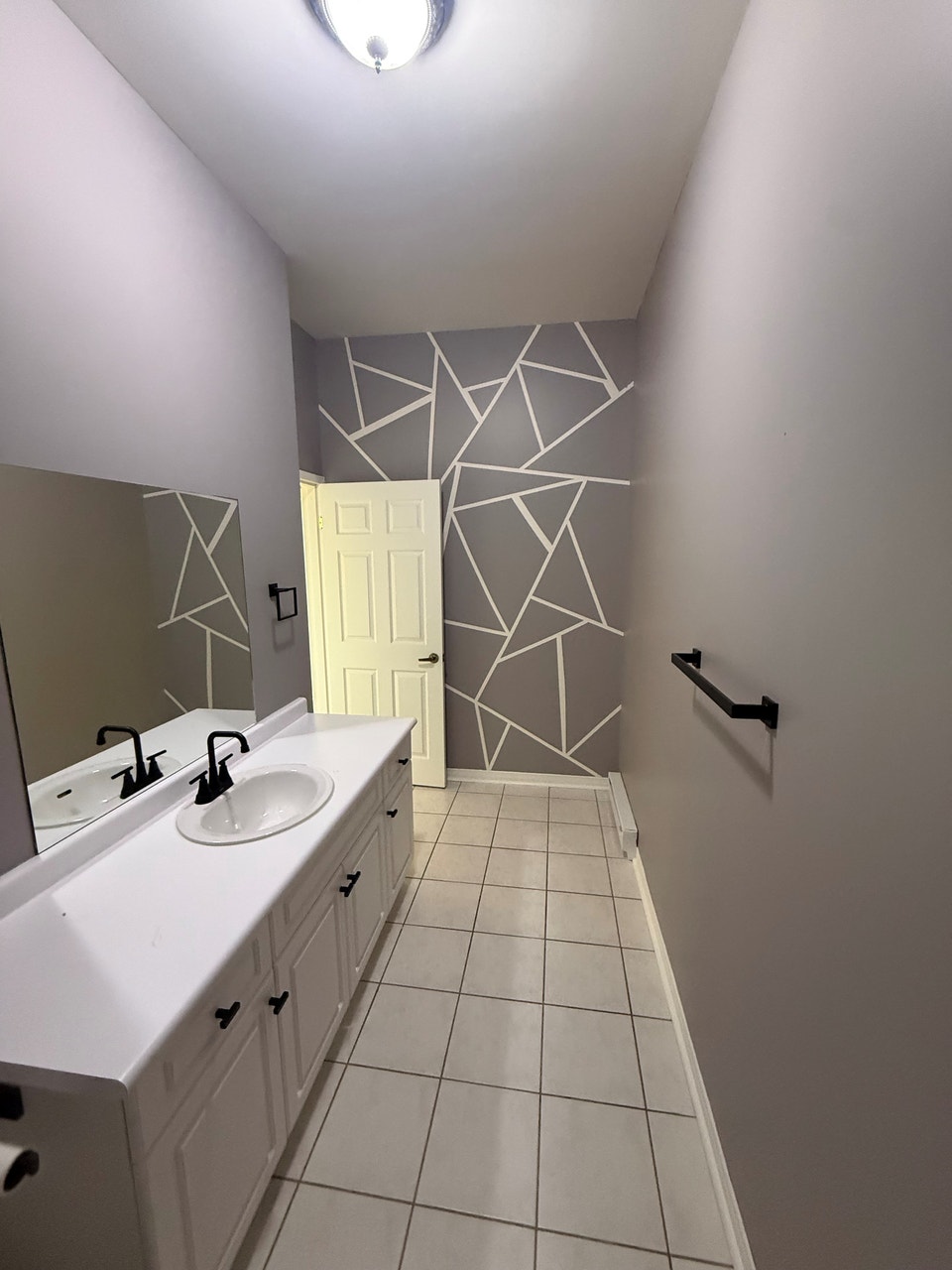 Spacious 1 Bedroom apartment for rent 5