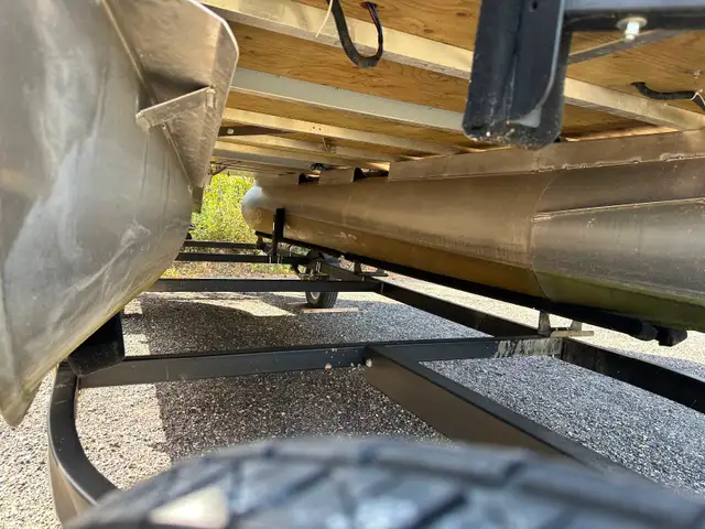 2023 Pontoon Crest Classic LX200L in Powerboats & Motorboats in Regina - Image 7