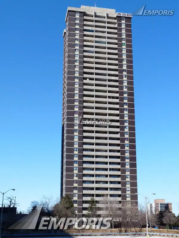 Furnished Room for rent in High rise Building Islington Subway