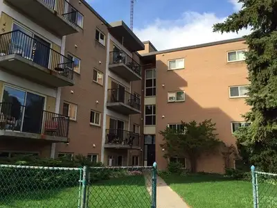 Two Bedroom Apartment Available! Available from $1,495/month 185 Durand Street, Sarnia, ON (At Duran...