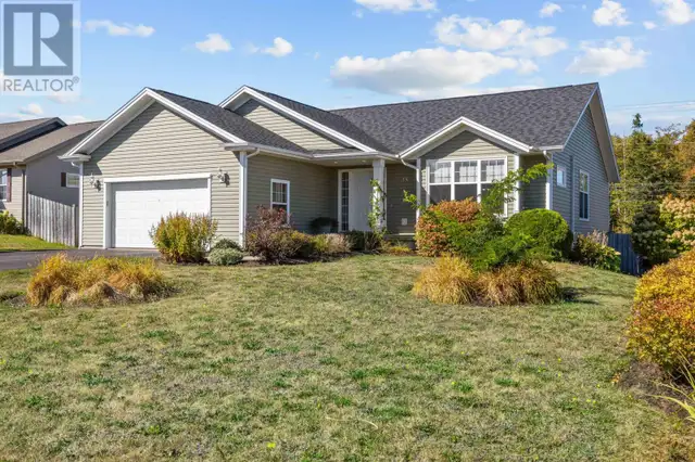 15 Picton Beete Crescent Stratford, Prince Edward Island in Houses for Sale in Charlottetown - Image 39