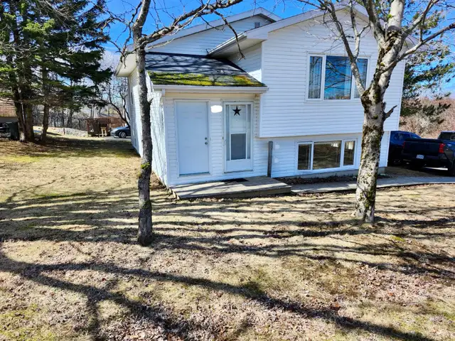 2 Bedroom Semi-basement Apartment for Rent at Sydney
