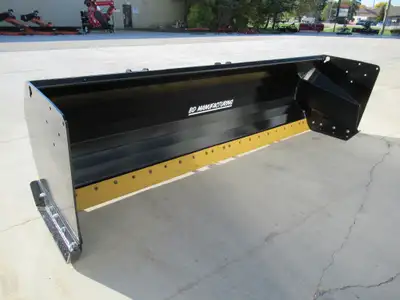 BD Mfg. 10 Ft. Quick Attach Loader Snow Push Blade Complete With Cutting Edge And End Sides, Back Bl...