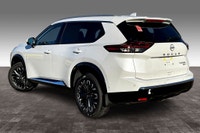 2026 Nissan Rogue Engine: 3 Cylinder Engine L/100Km City: 8.3 L/100Km Hwy: 6.8 Safety Equipment Elec... (image 2)