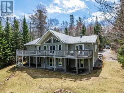 Located on the shores of desirable Horn Lake, within a short drive of the village of Burks Falls, th...