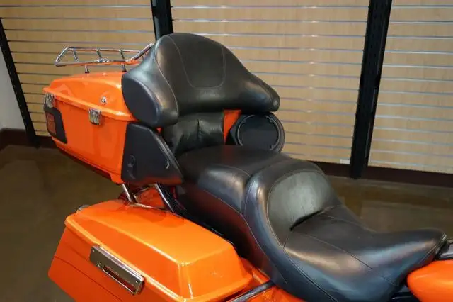 2012 Harley-Davidson Touring FLHTK - Electra Glide Ultra Limited in Sport Touring in Lethbridge - Image 13