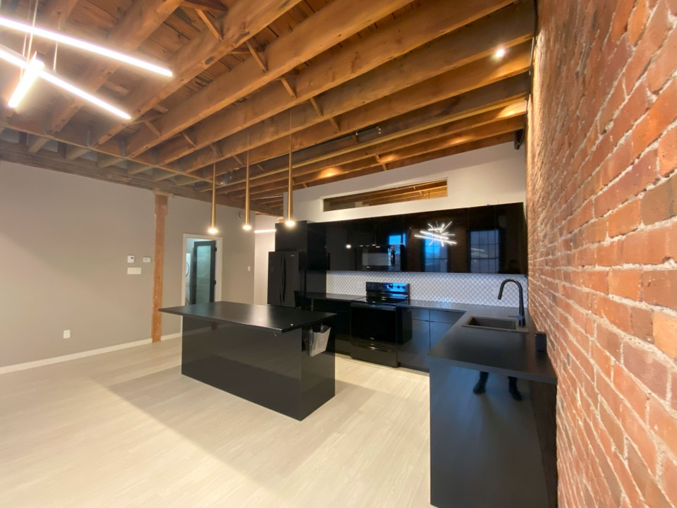 28 King Suite 501 4