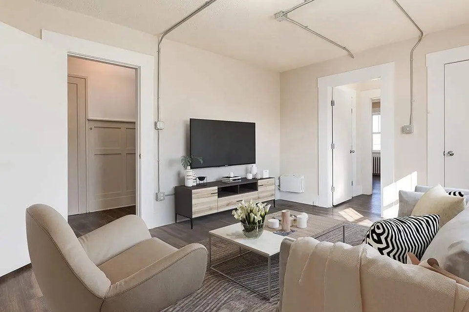 Affordable Apartments for Rent - Marilyn Court - Apartment for R 4