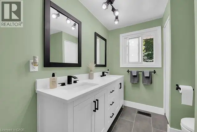 795 PORT MAITLAND Road Dunnville, Ontario in Houses for Sale in Norfolk County - Image 24