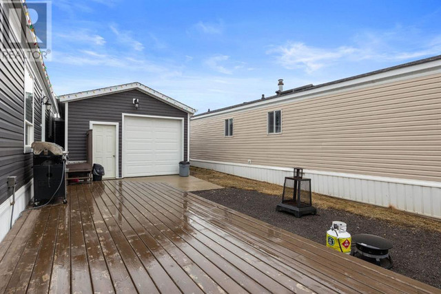 205 Cree Road Fort McMurray, Alberta in Houses for Sale in Edmonton - Image 2