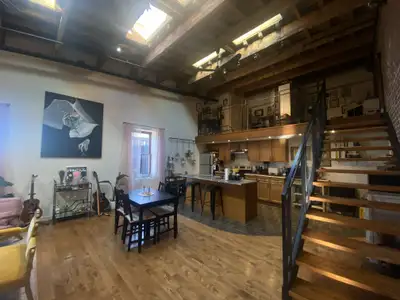 Penthouse Loft Living at Its Finest 82 King Street Available August thisone-of-a-kind 2-bedroom plus...
