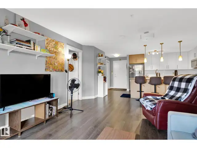 #305 3670 139 AV NW Edmonton, Alberta in Condos for Sale in Edmonton - Image 11