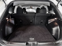 *Efficient 2.4L Tigershark Engine. Modern Uconnect Tech. Ideal Daily Commuter SUV.* Experience legen... (image 6)