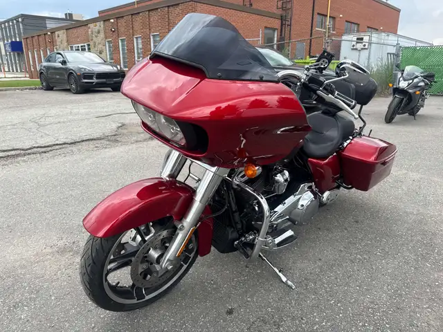 2019 Harley-Davidson Road Glide ~ ROAD GLIDE ~ V&H ~ NAVI ~ CANA in Sport Touring in City of Toronto - Image 4