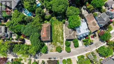 A Rare Opportunity To Build Your Dream Estate In The Heart Of Prestigious Forest Hill. Welcome To 18...