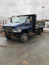 Parting out 2006 gmc topkick diesel