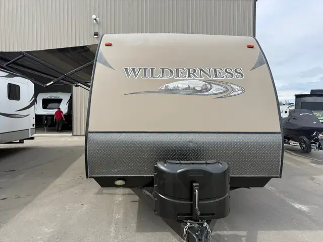 2014 Heartland WILDERNESS 2175RB  in Travel Trailers & Campers in St. Albert - Image 7