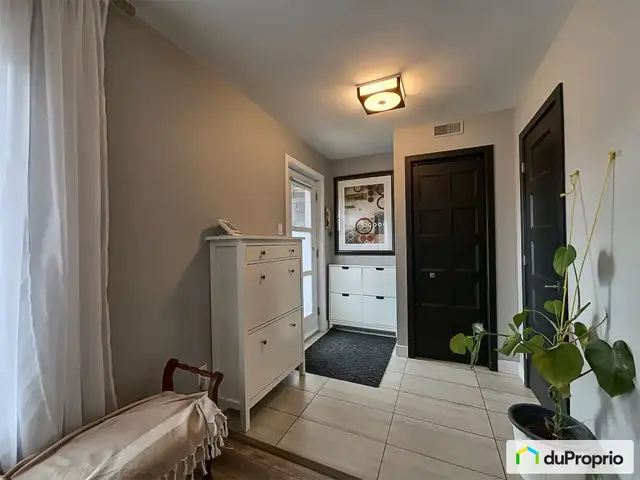 $455,000 - Townhouse for sale in Salaberry-De-Valleyfield in Houses for Sale in West Island - Image 6
