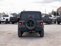 Welcome to Barrie Dodge Chrysler Jeep. CARFAX Canada No Reported Accidents This vehicle is certified... (image 6)