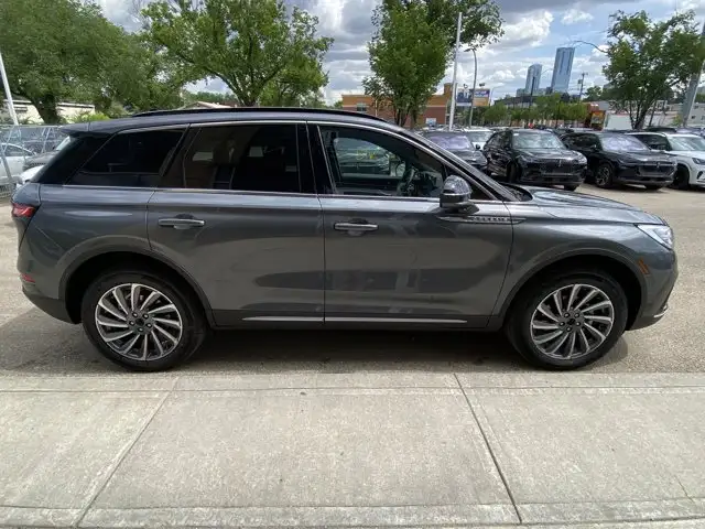 2025 Lincoln Corsair Reserve | Executive Driven in Cars & Trucks in Edmonton - Image 19