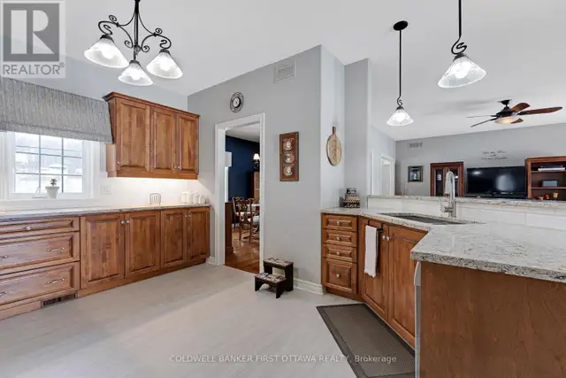 2600 RAMSAY CONCESSION 2B Mississippi Mills, Ontario in Houses for Sale in Ottawa - Image 10