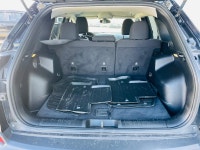 Zoomer Auto 2019 Jeep Cherokee North 4X4 comes with Remote Starter, Bluetooth, Power Heated Seats, B... (image 6)