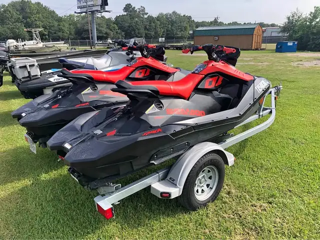 2022 SEADOO SPARK TRIXX 900 ACE 2&3UP(FINANCING AVAILABLE) in Personal Watercraft in Strathcona County - Image 8
