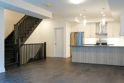 Modern Urban Towns Now Leasing!