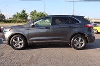 WELL MAINTAINED Experience Elevated Adventure: Ford Edge AWD Embark on a Journey of Superior Perform... (image 2)